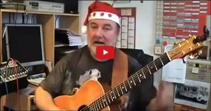Jouez des Chansons de Noël à la Guitare. Une foule de tutoriels en vidéo pour apprendre ou réviser…